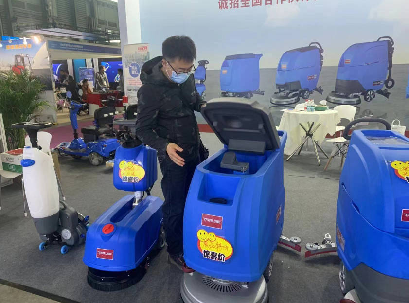 宜兰坦洁洗地机公司致力于电动洗地机的生产、销售和服务百家